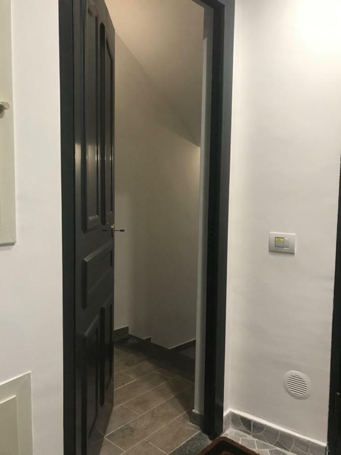 Museo13 Apartment Naples Luaran gambar